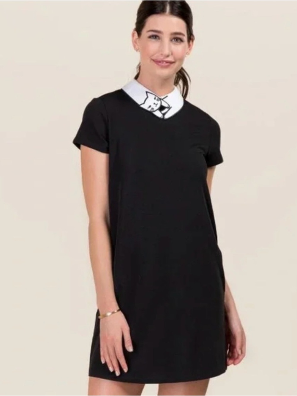Black Short Sleeve Shift Dress with White Cat Collar
